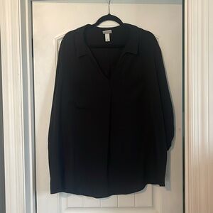 4X black, V-neck blouse